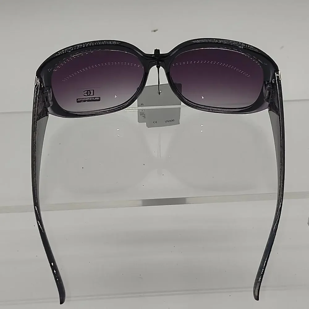 222 black gray sunglasses